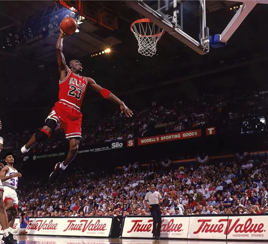 夸德拉多：欧冠出局后就专注于意甲，把最后13轮都当成决赛.