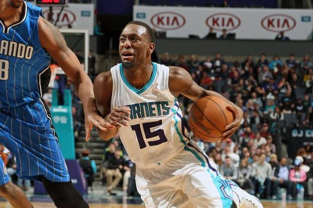 突发！琼斯骨折，冠军前锋休战，骑士开始行动了，神射手有望加盟