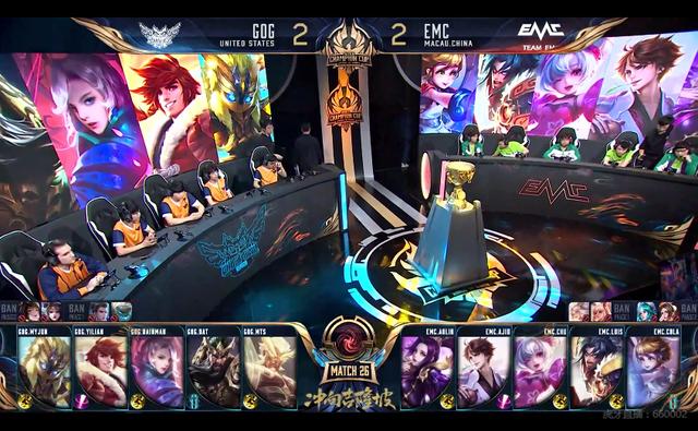 他不仅在场 他不仅在场